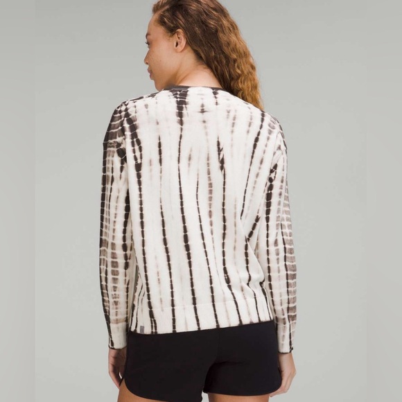 LULULEMON TIE DYE CREWNECK SWEATER - Picture 2 of 11